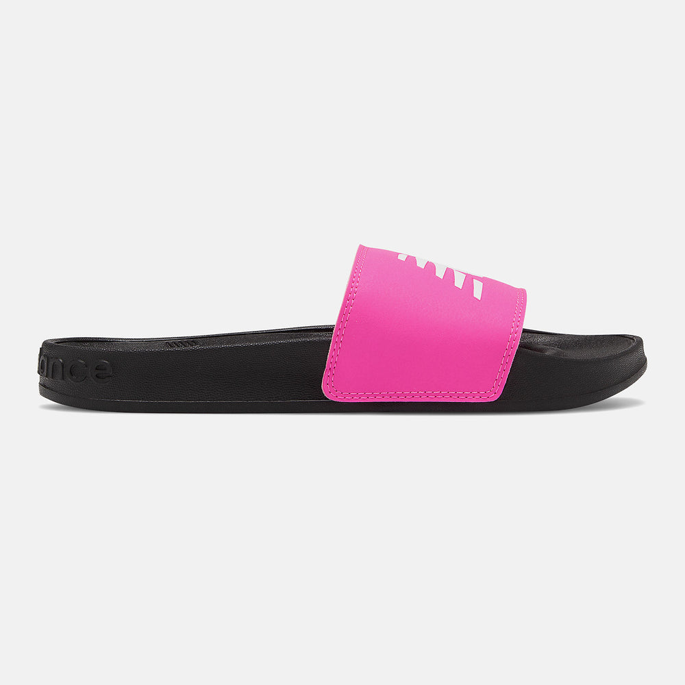 200 | New Balance Shoes Black/Pink - Women