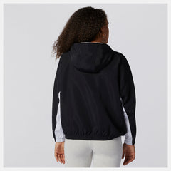 NB Essentials Windbreaker Anorak Jacket | New Balance Clothing Black - Women