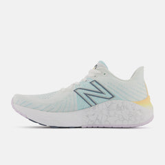Fresh Foam X Vongo v5 | New Balance Shoes White/Light Mango - Women