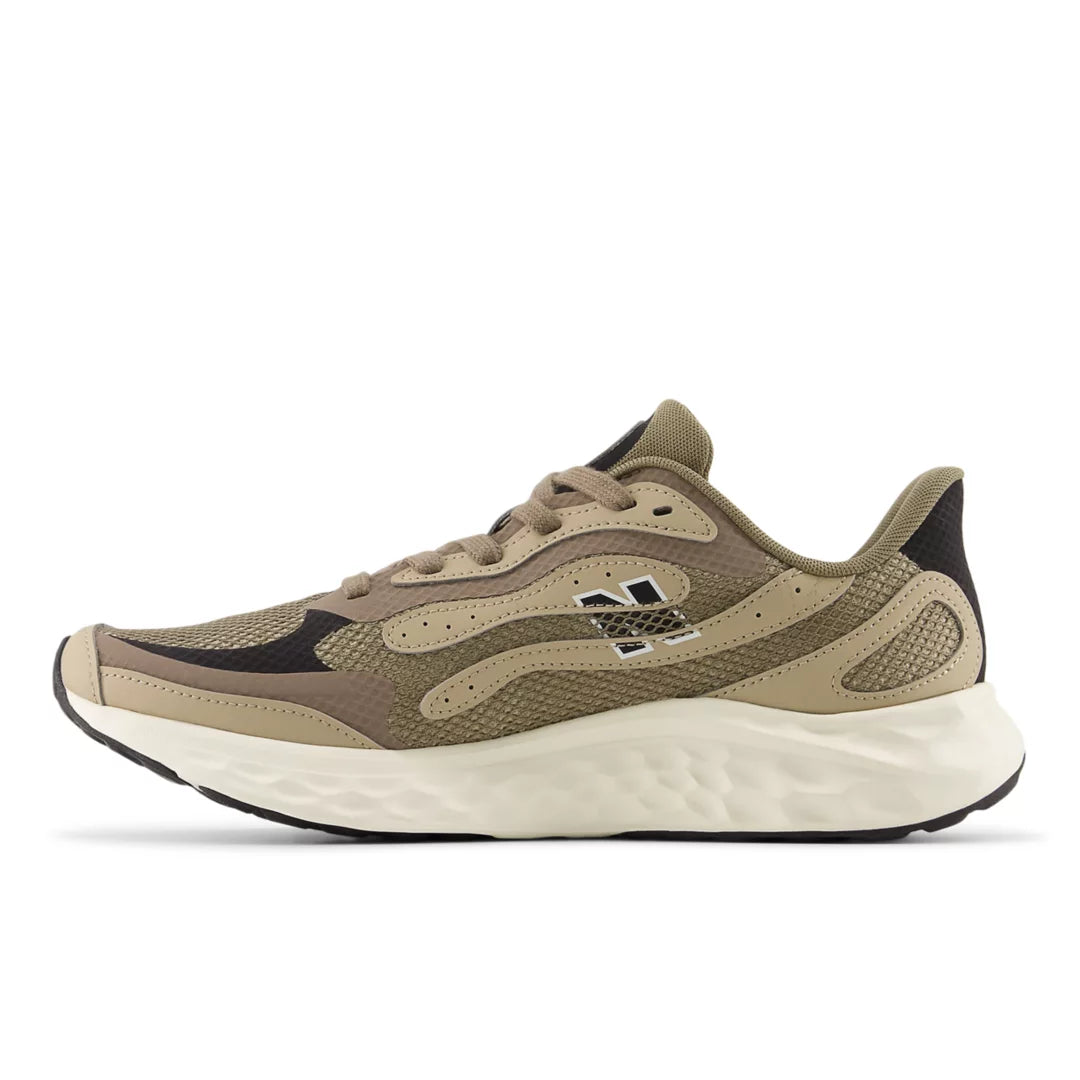 Fresh Foam Arishi v4 Tiralux - New Balance Shoes on sale