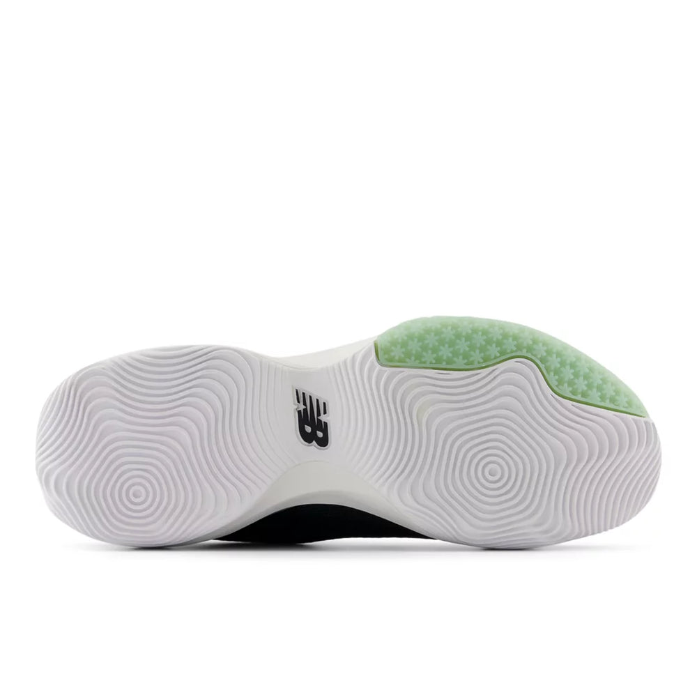 FreezeLX v5 Box - New Balance Sports on sale