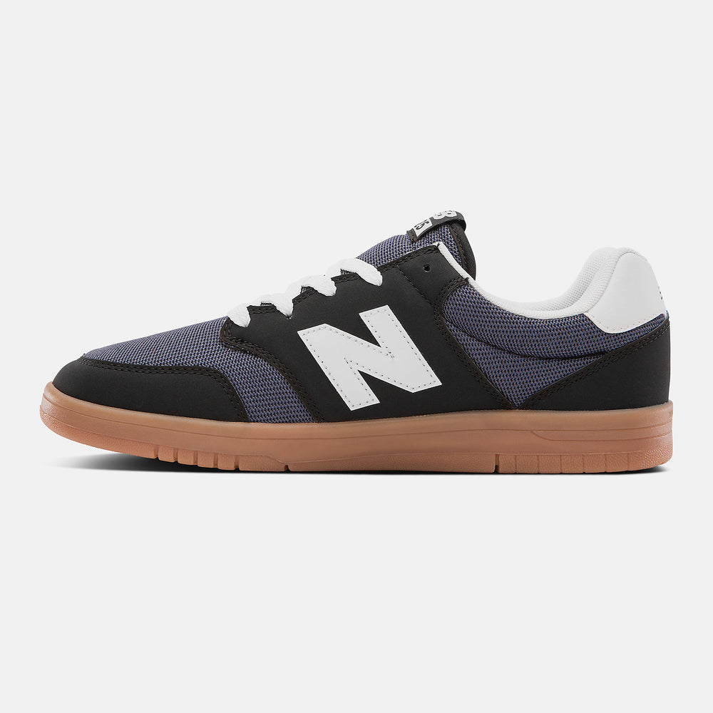 AM425 | New Balance Shoes Black/White - Women/Men