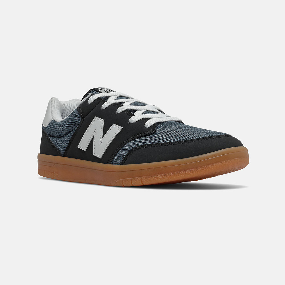 AM425 | New Balance Shoes Black/White - Women/Men