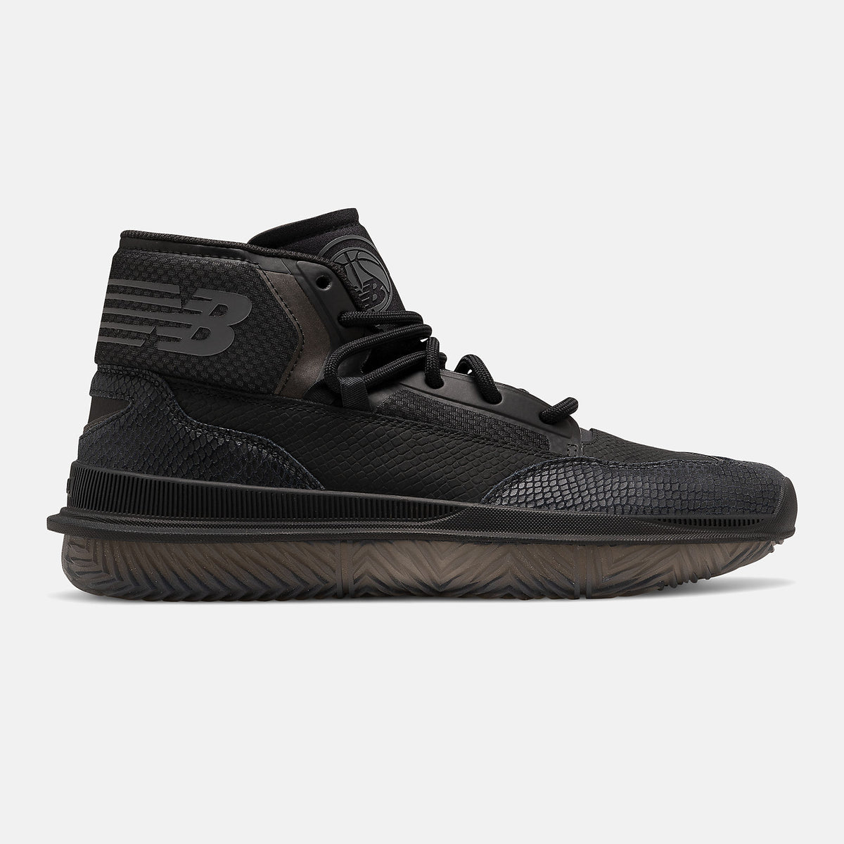 BB9000 | New Balance Shoes Black - Men