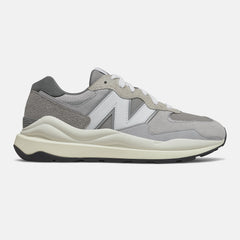 57/40 | New Balance Shoes Rain Cloud/Marblehead - Women/Men