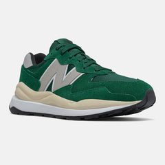 57/40 | New Balance Shoes Green/Rain Cloud - Men