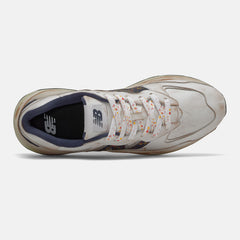 57/40 | New Balance Shoes White/Natural Indigo - Men