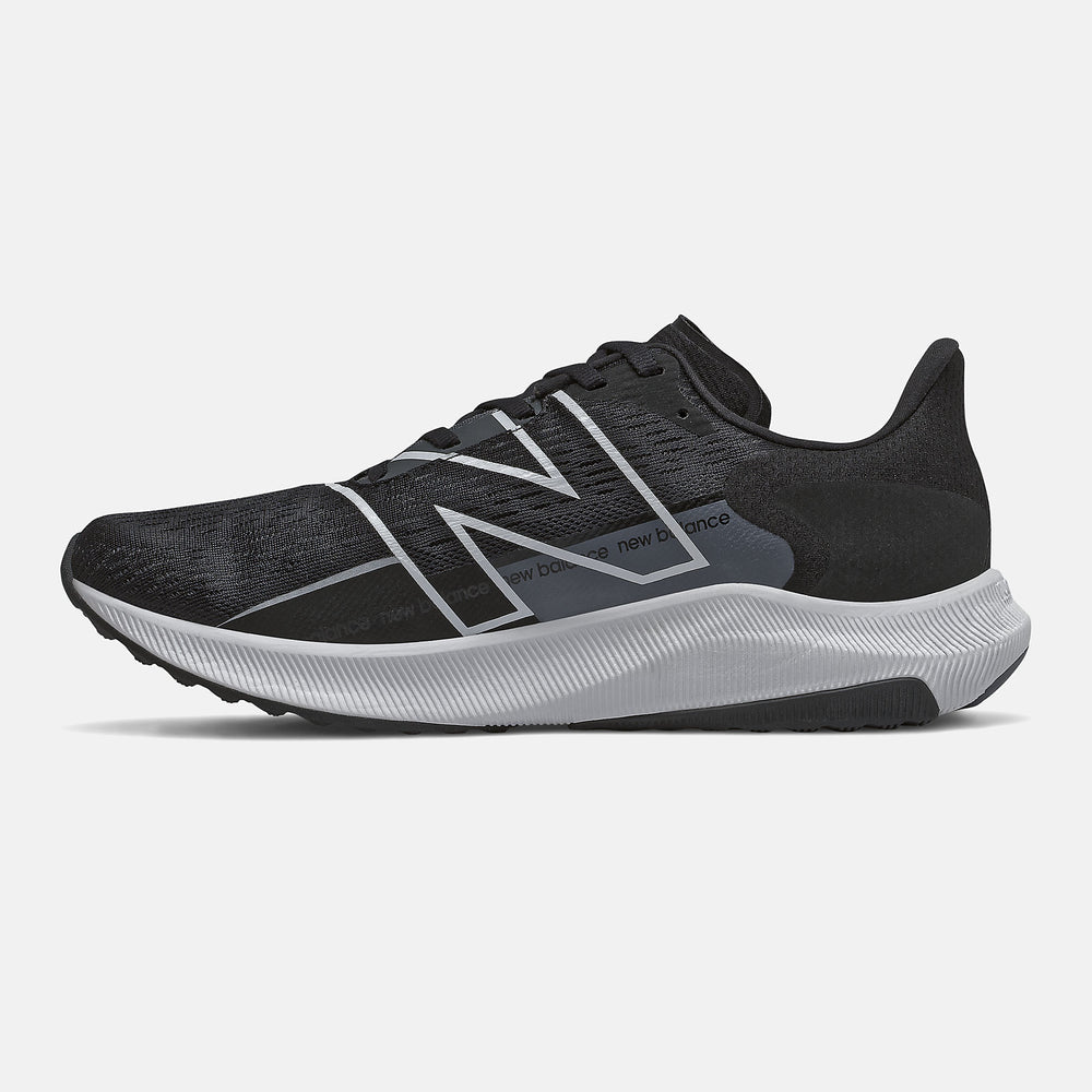 FuelCell Propel v2 | New Balance Shoes Black/White - Men
