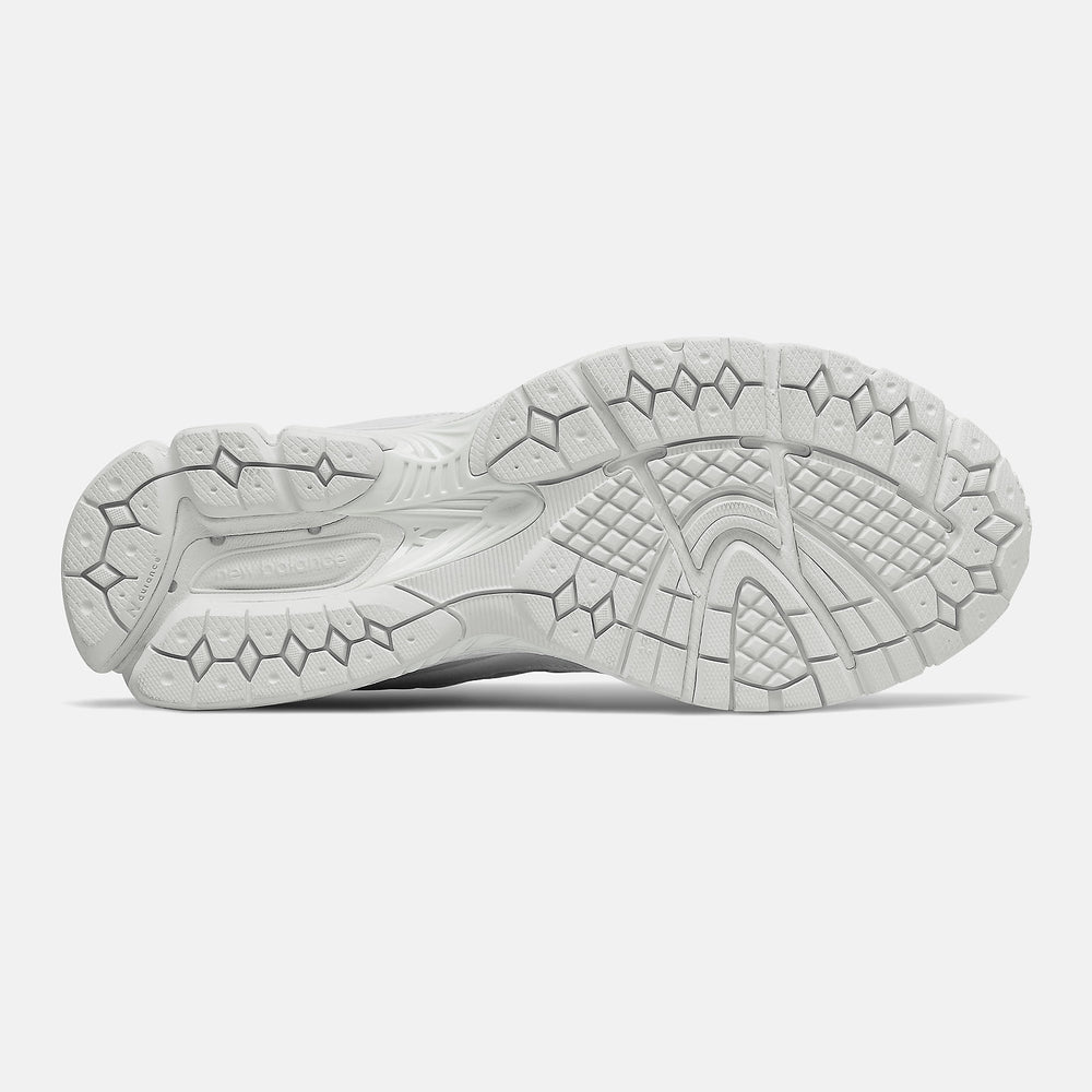2002R | New Balance Shoes Munsell White - Men