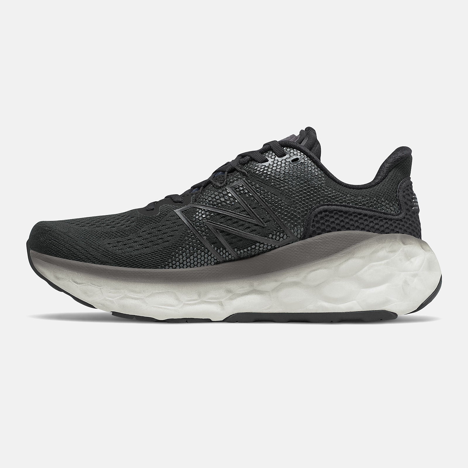 Fresh Foam More v3 | New Balance Shoes Black/Magnet - Men