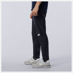 R.W.T. Lightweight Woven Pant | New Balance Clothing Black - Men