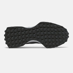 327 | New Balance Shoes Black/NB White - Men