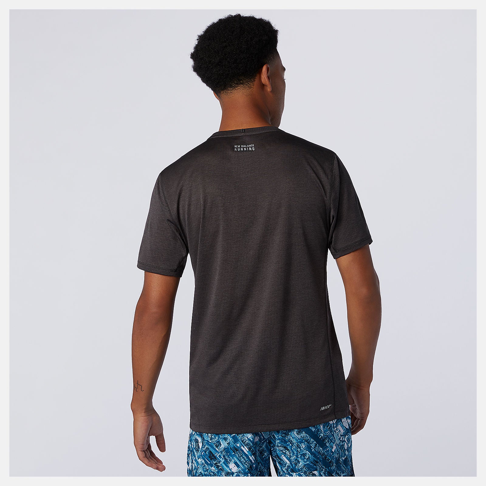 NYC Marathon Impact Run Short Sleeve | New Balance Clothing Black Heather - Men