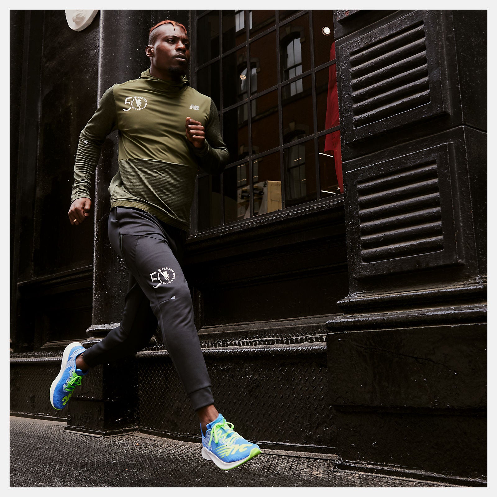 NYC Marathon Impact Run Grid Back Hoodie | New Balance Clothing Oak Leaf Green - Men