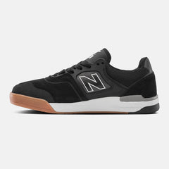 NM913 | New Balance Shoes Black/White - Women/Men