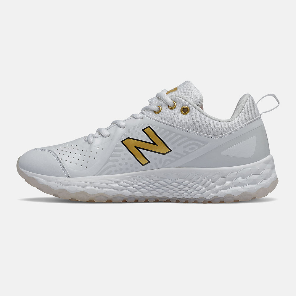 Fresh Foam Velo v2 Turf | New Balance Shoes White/Gold - Women
