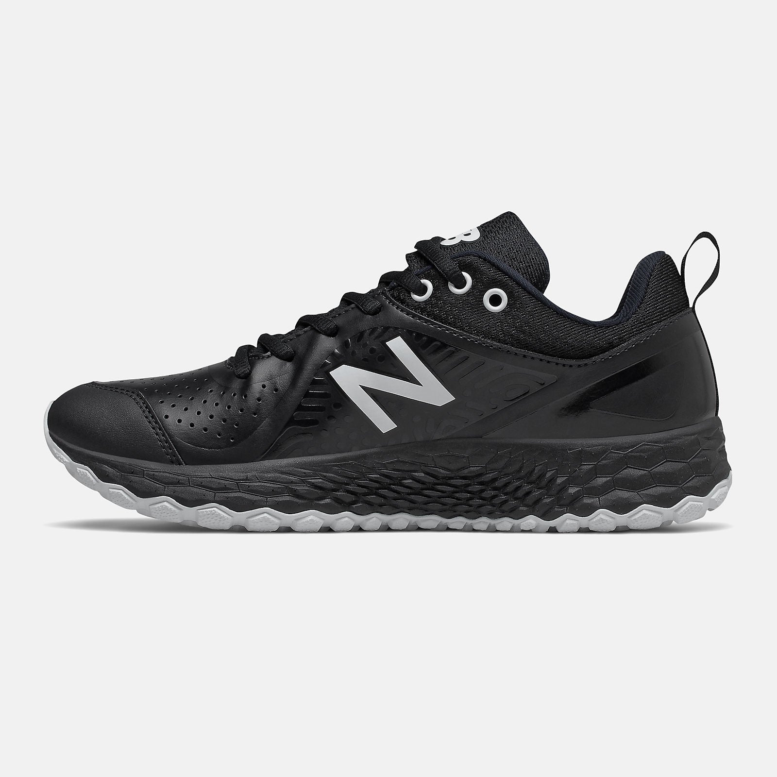 Fresh Foam Velo v2 Turf | New Balance Shoes Black/White - Women