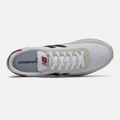 720 | New Balance Shoes White/NB Scarlet - Women/Men