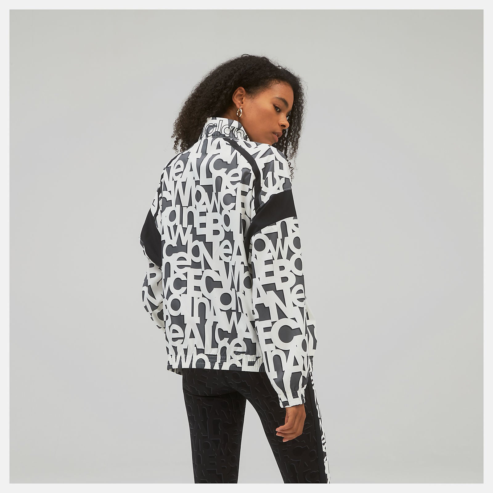 Relentless Printed Woven Jacket | New Balance Clothing White - Women