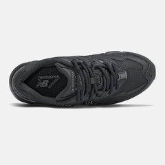 850 | New Balance Shoes Black/Silver - Women