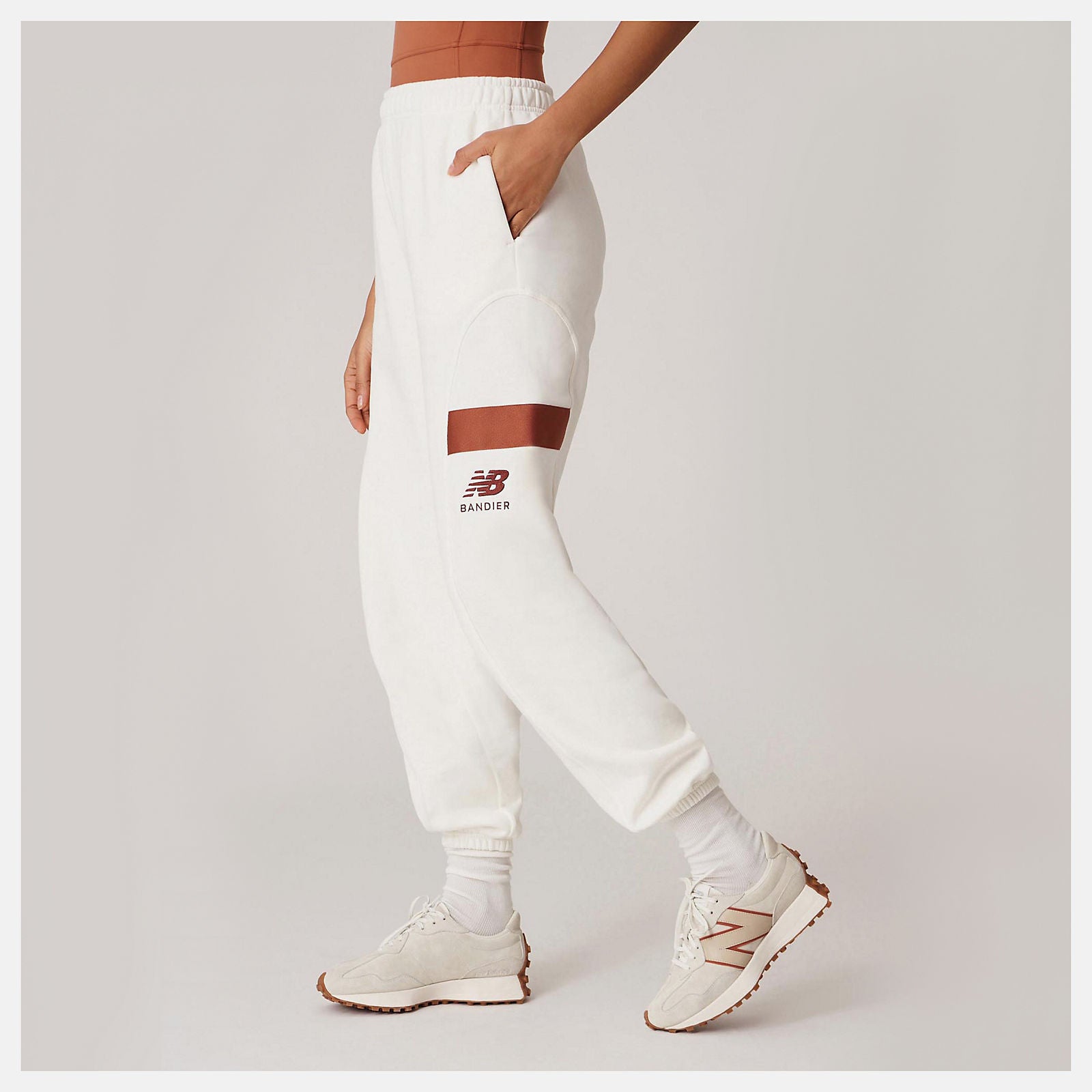 Bandier Fleece Jogger | New Balance Clothing Sea Salt - Women
