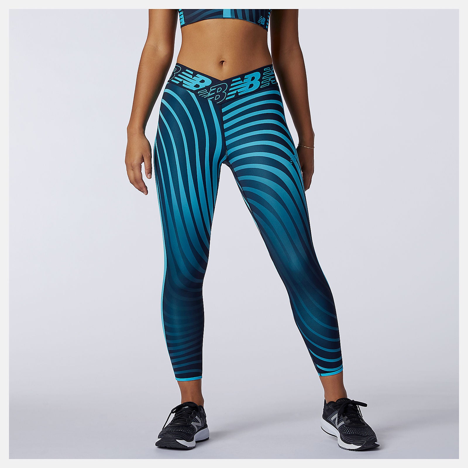 Relentless Printed High Rise 7/8 Tight | New Balance Clothing Virtual Sky - Women