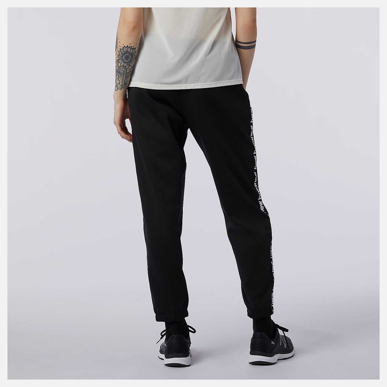 Relentless Performance Fleece Pant | New Balance Clothing Black - Women