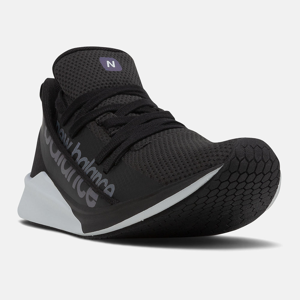 Powher Run | New Balance Shoes Black/White - Women