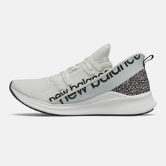 Powher Run | New Balance Shoes Sea Salt/Black - Women