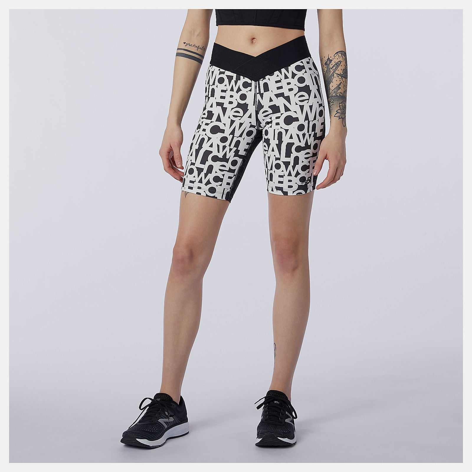 Relentless Printed Fitted Short | New Balance Clothing Black/White - Women