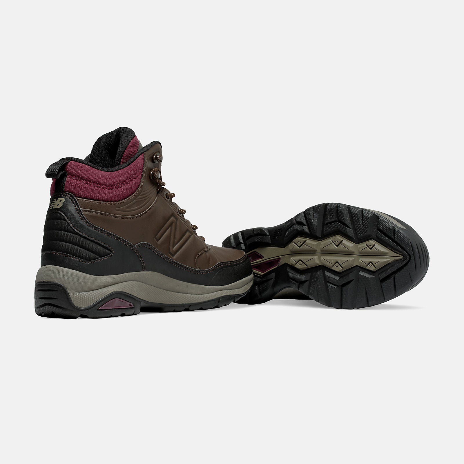 1400 | New Balance Shoes Dark Brown - Women