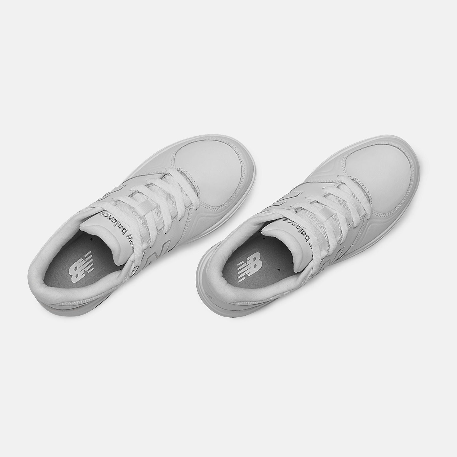 813 | New Balance Shoes White - Women