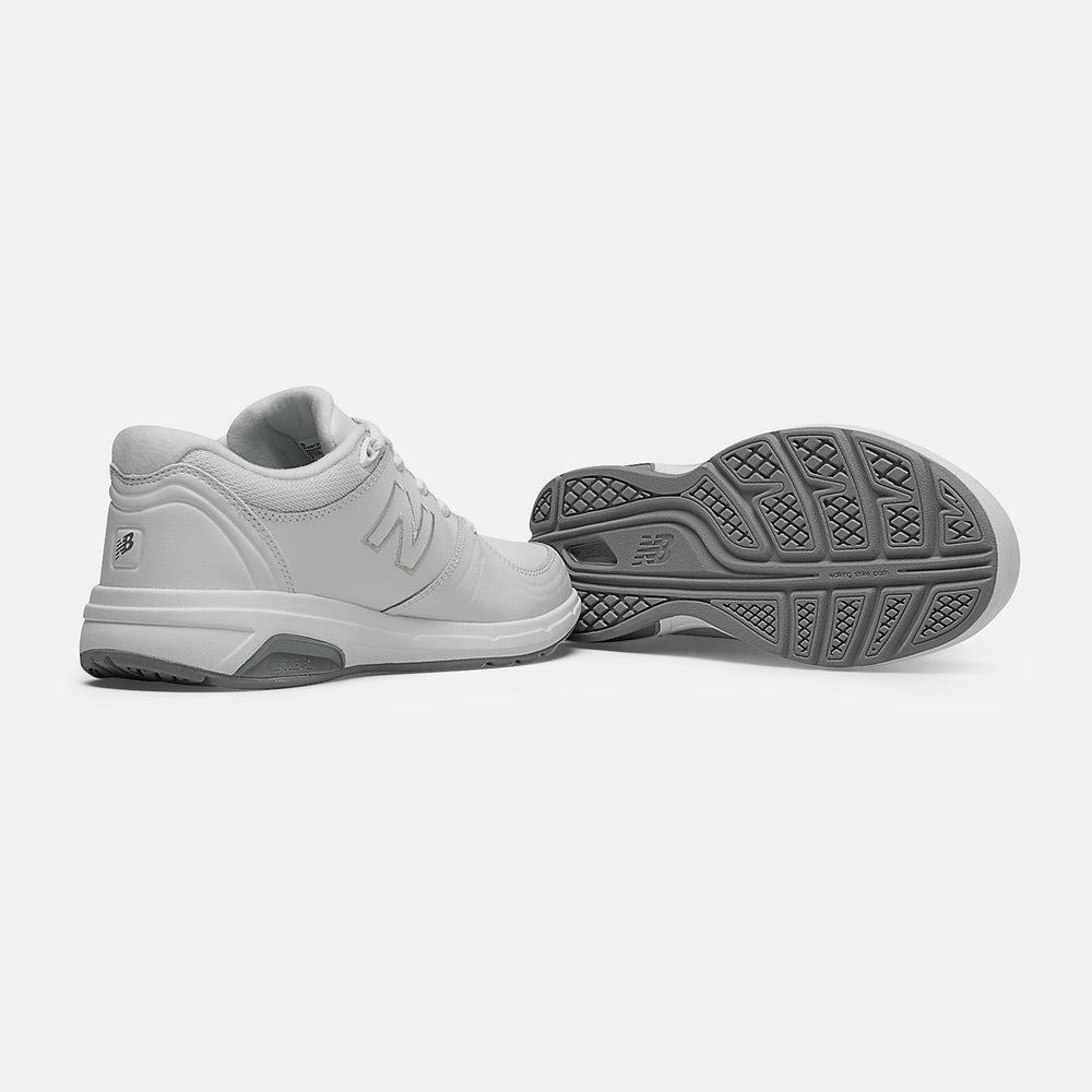 813 | New Balance Shoes White - Women